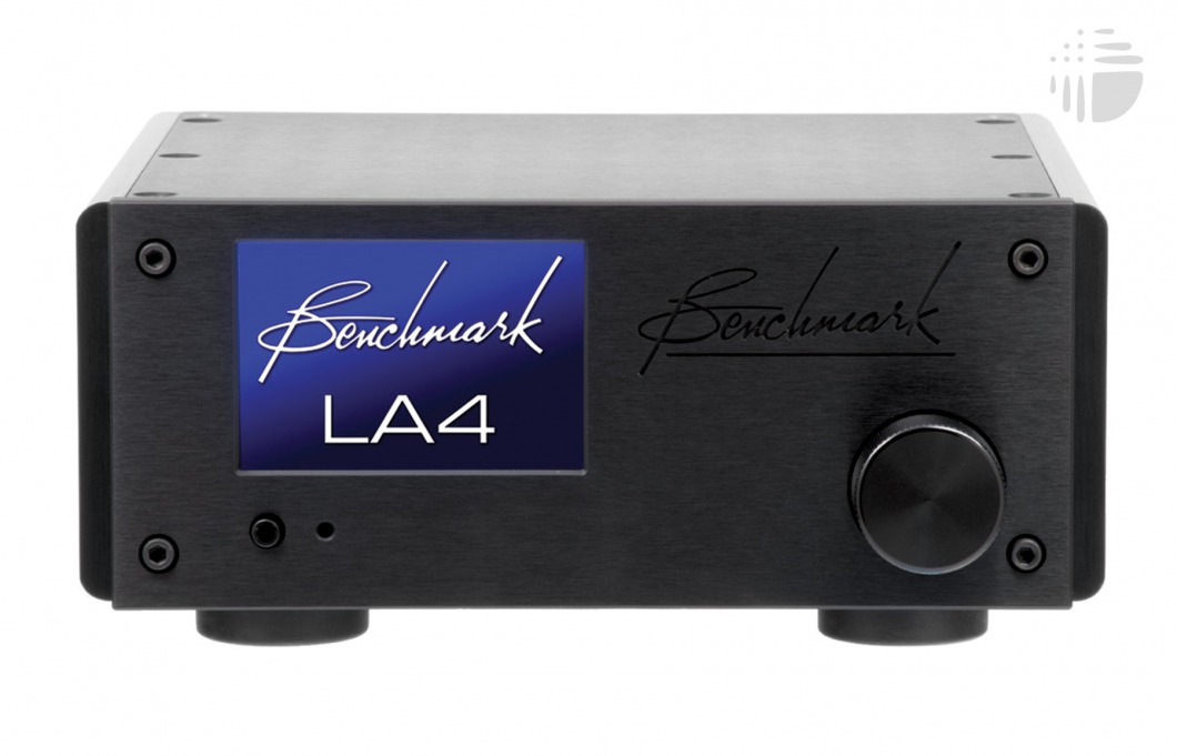 Benchmark Media LA4 Black